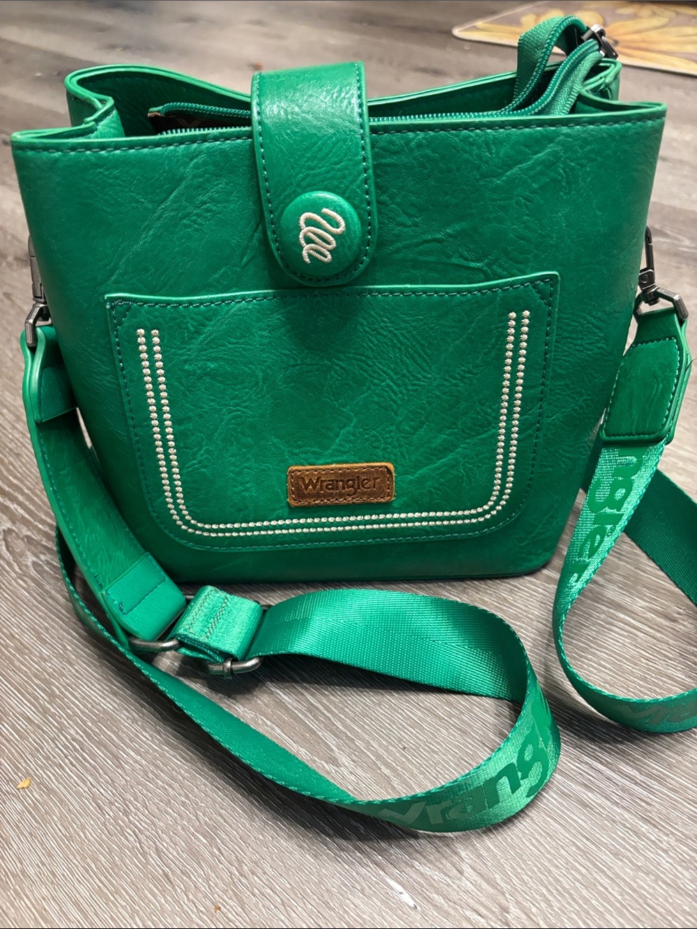 Wrangler Emerald Green Crossbody Bag with Webbing Strap